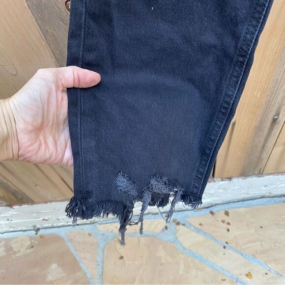 Free people Maggie Mid Rise Straight Jeans distressed in black size 24 - Picture 8 of 13